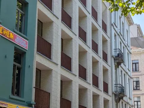 Gevel van hostel BX Downtown, in het historisch centrum van Brussel