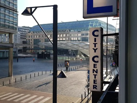 Gevel van Hotel City Center naast het station Brussel-Noord