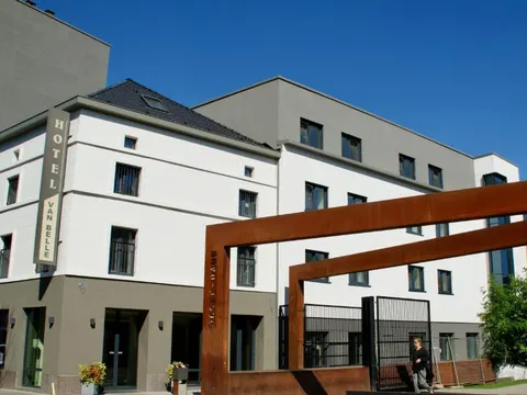 Fachada de Hotel Van Belle en Anderlecht, Bruselas